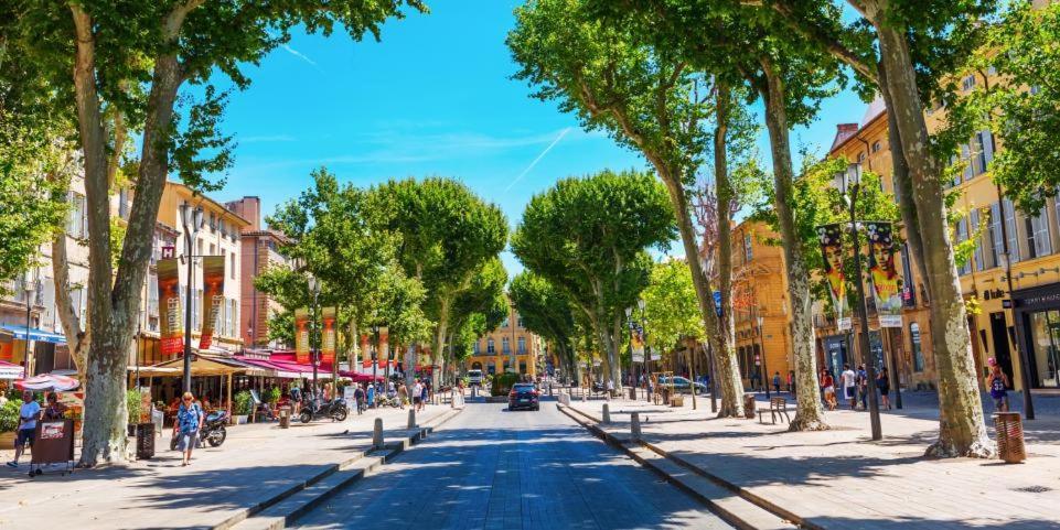 Couronne Studio Aix-en-Provence Exterior photo